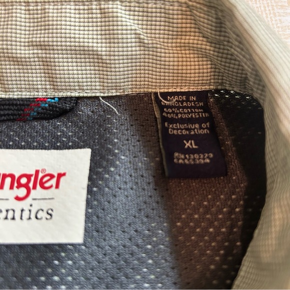 Wrangler Authentics Men’s XL Short Sleeve Outdoor Hiking, Fishing Buttondown XL - Picture 7 of 11